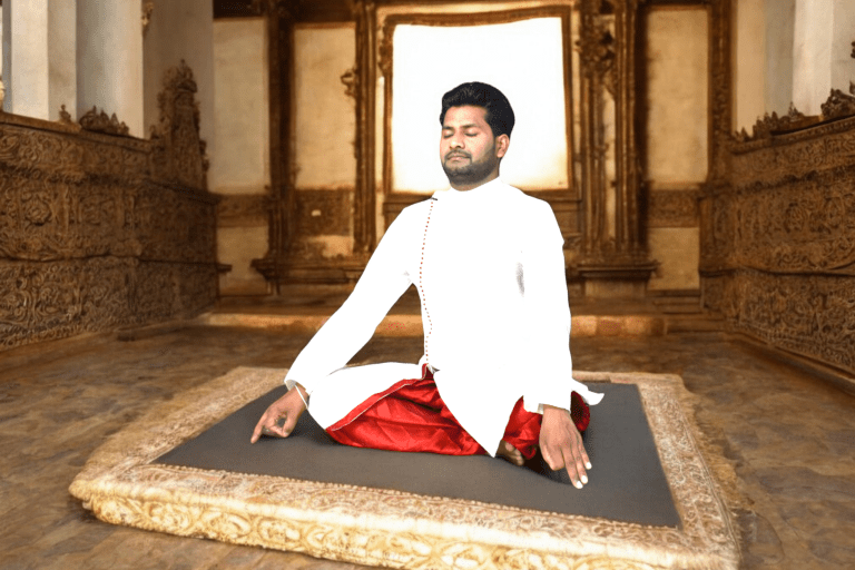 200 HOURS YOGA TEACHER TRAINING COURSE