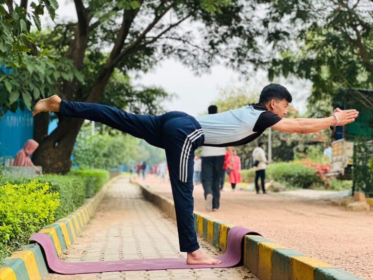 200 HOURS YOGA TEACHER TRAINING COURSE